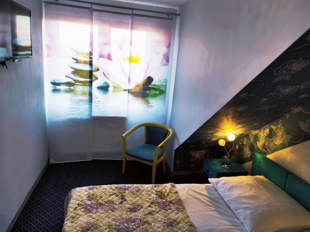 Pod Roza B&B Устка Екстериор снимка
