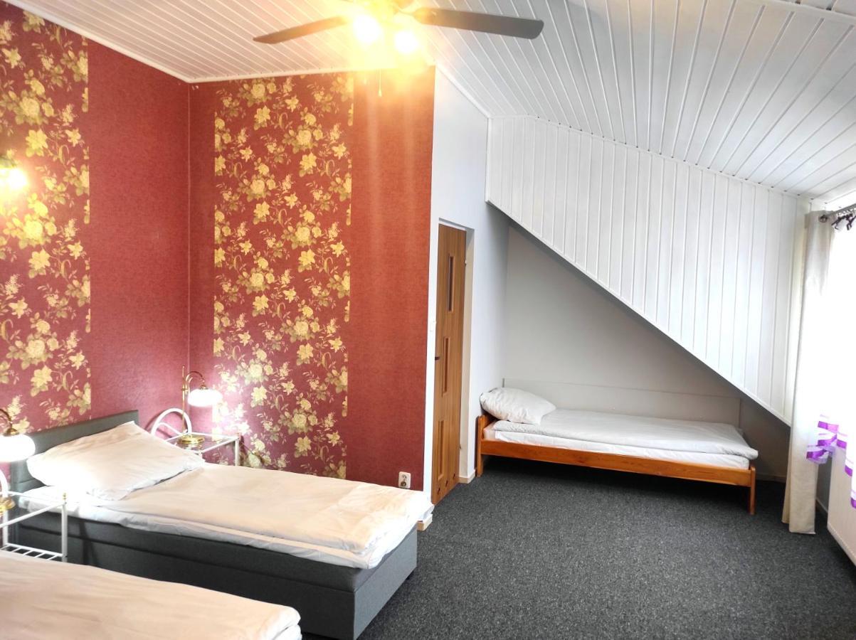 Pod Roza B&B Устка Екстериор снимка