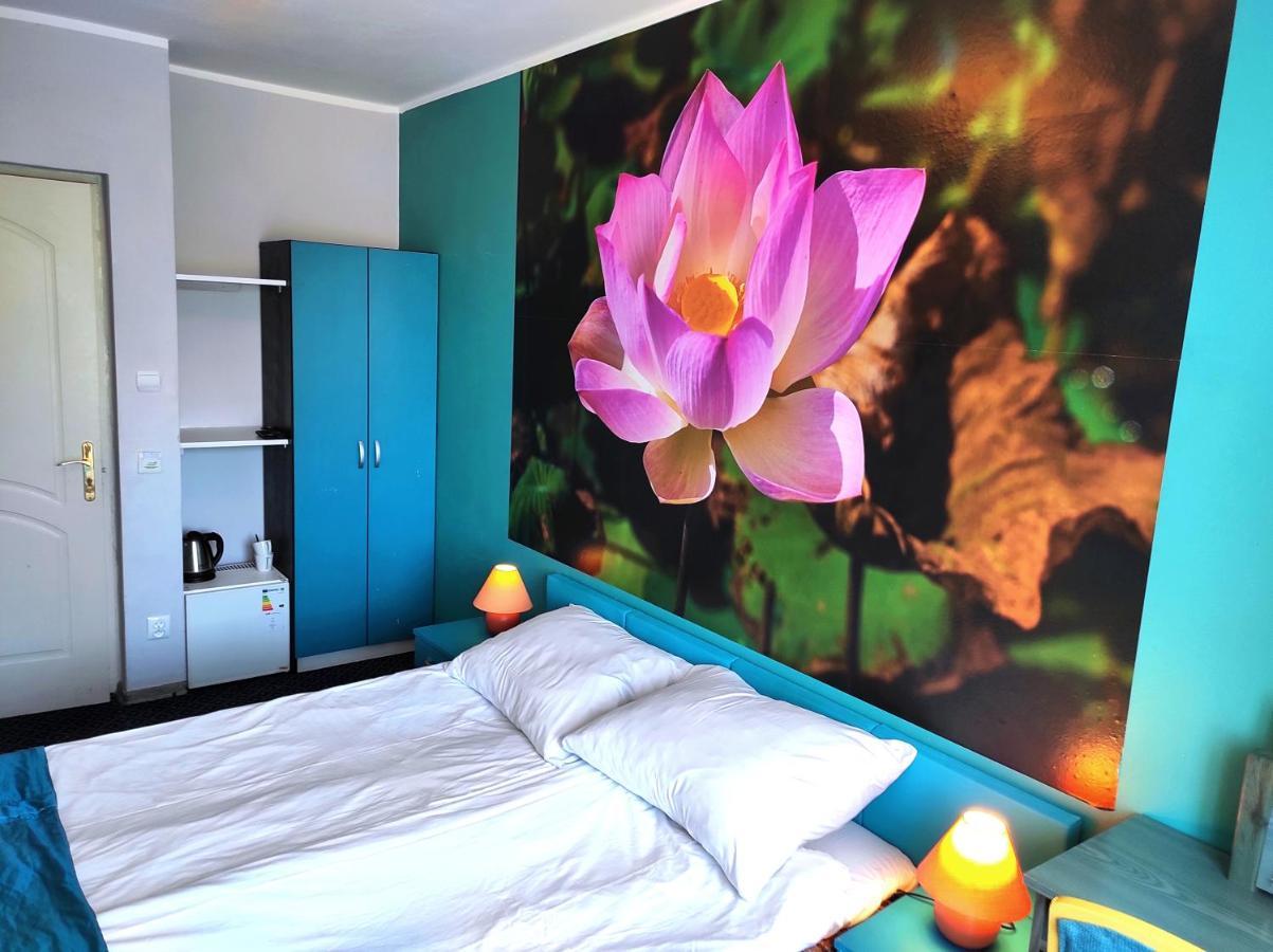 Pod Roza B&B Устка Екстериор снимка